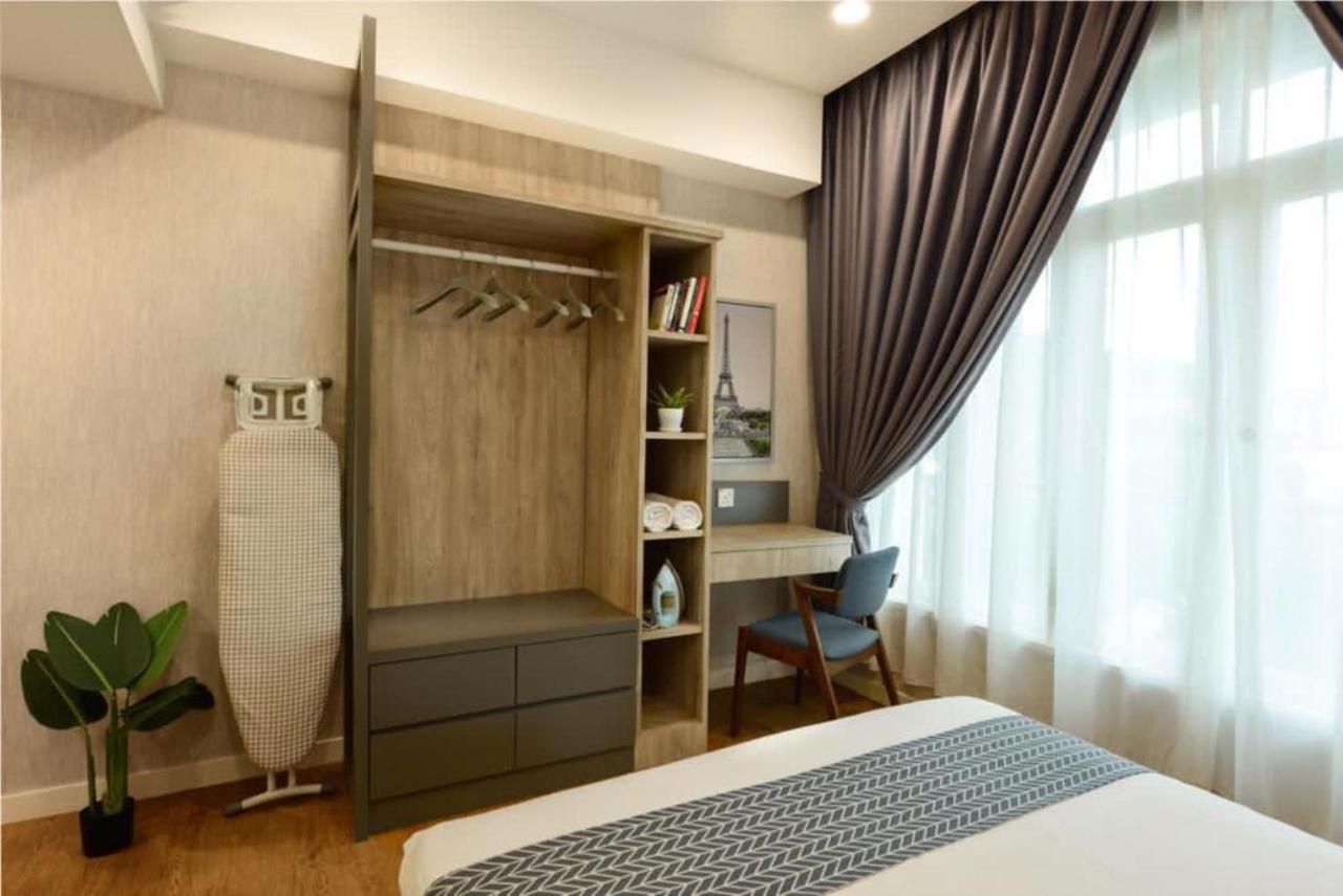Designer Suite Apartment Seaview 10Pax Families Suite 쿠아 외부 사진