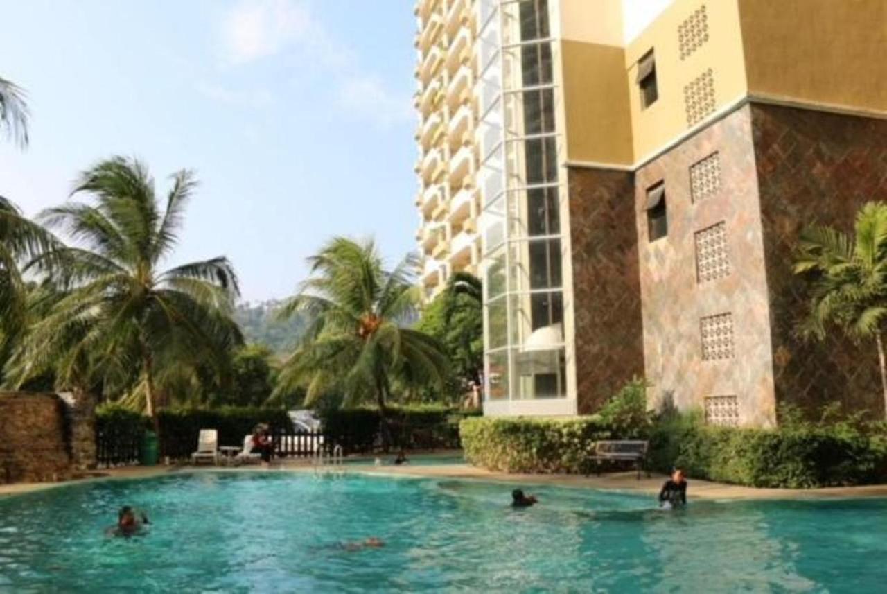 Designer Suite Apartment Seaview 10Pax Families Suite 쿠아 외부 사진